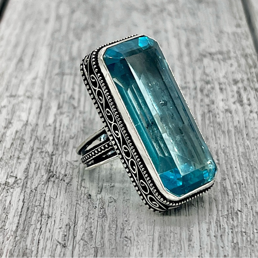 320. Blue Topaz Sterling Artisan Ring - Size 9